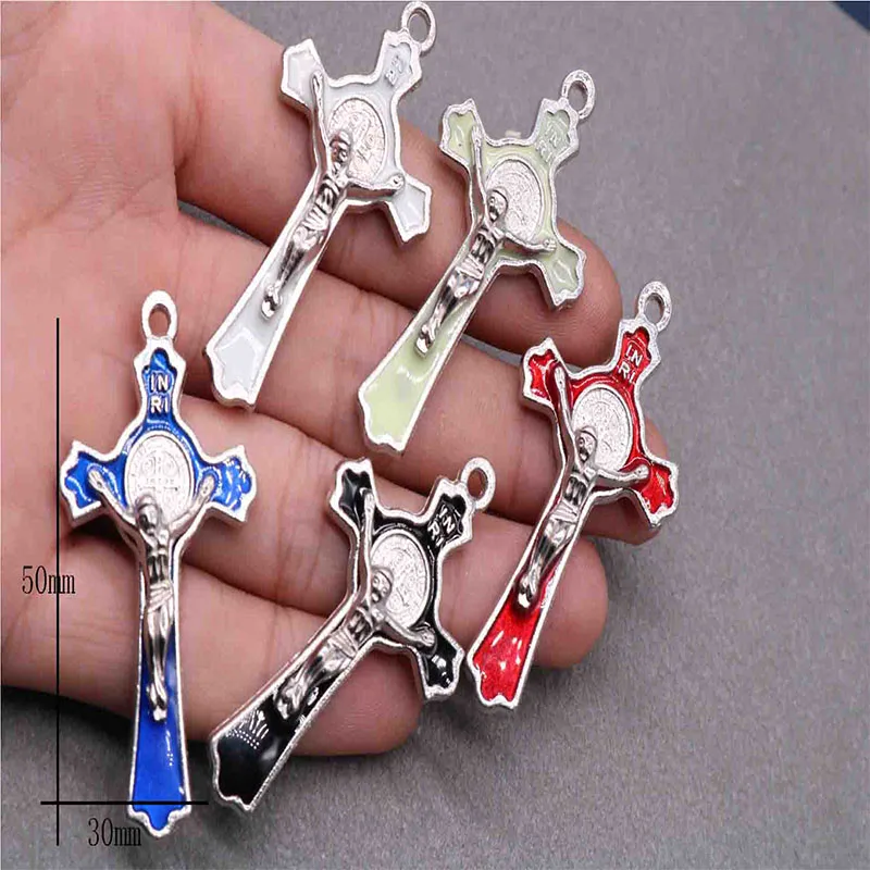 50 pieces / classic St. Benedict cross medal glamour color cross medal hand cross medal pendant handmade cross pendant craft
50 pieces / classic St. Benedict cross medal glamour color cross medal hand cross medal pendant handmade cross pendant craft