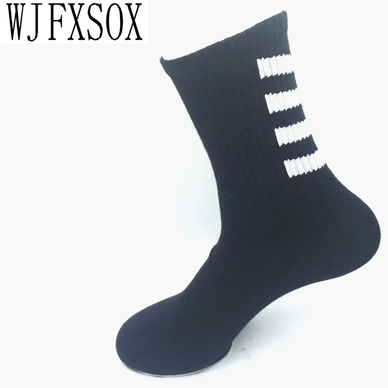 WJFXSOX 1pairs street tide Harajuku black and white stripes in tube socks for men and women casual socks skateboard unisex Meias
WJFXSOX 1pairs street tide Harajuku black and white stripes in tube socks for men and women casual socks skateboard unisex Meias