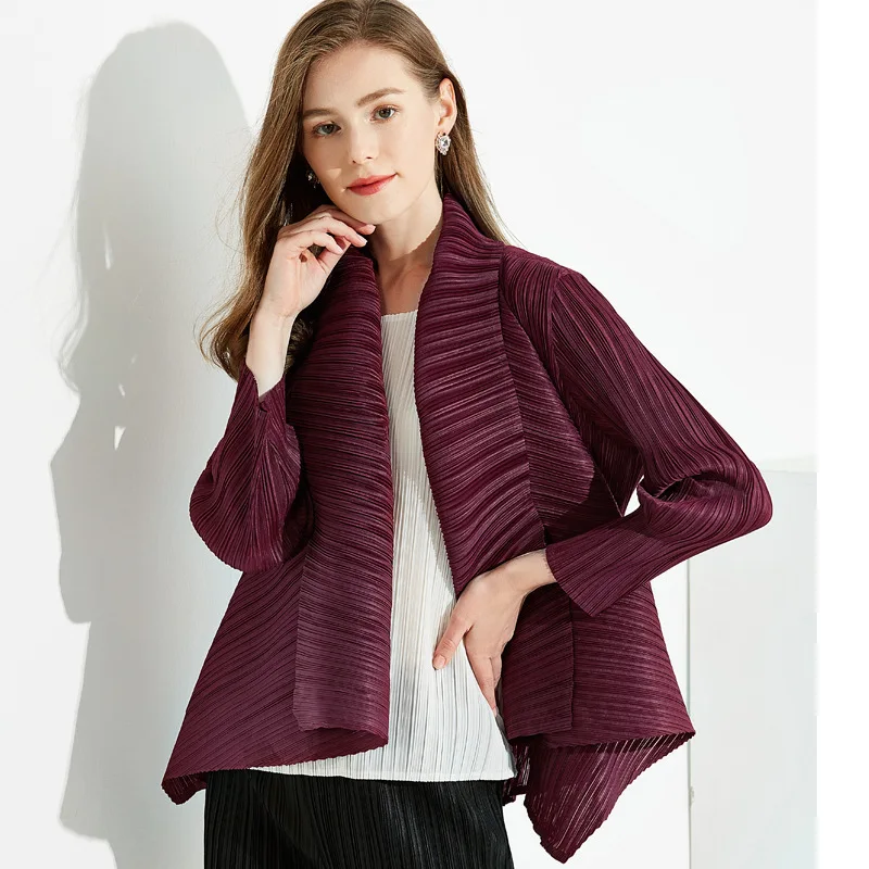 LANMREM 2019 Autumn New Casual Fashion Women Loose Plus Solid Color Pleated Lapel Long Sleeve Short Coat TC870
LANMREM 2019 Autumn New Casual Fashion Women Loose Plus Solid Color Pleated Lapel Long Sleeve Short Coat TC870