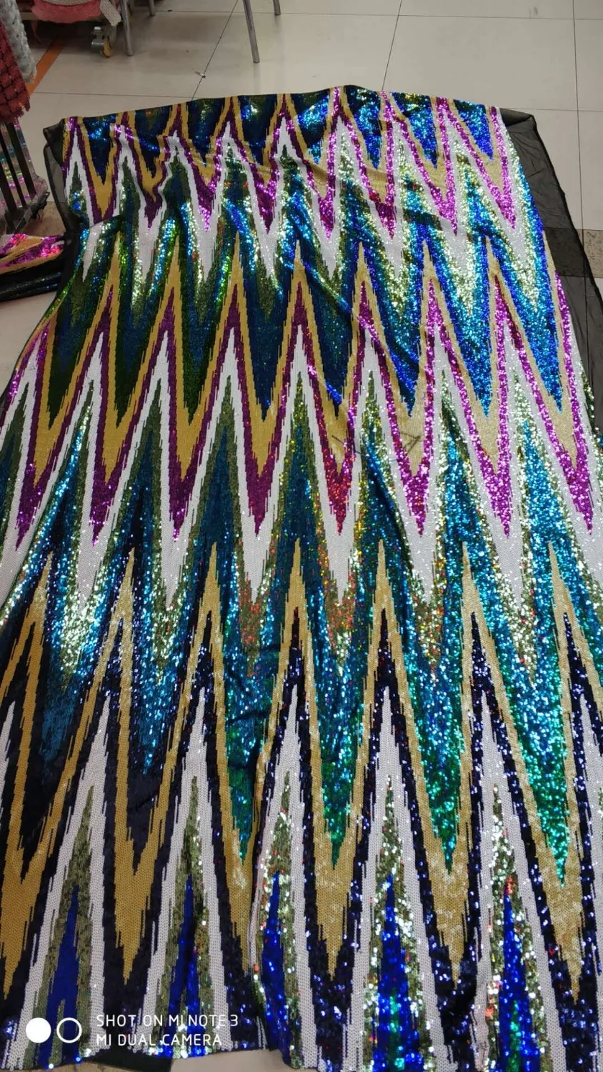 Top sale african french tulle lace fabric 5 yards per lot Sat-91403 with sequins
Top sale african french tulle lace fabric 5 yards per lot Sat-91403 with sequins