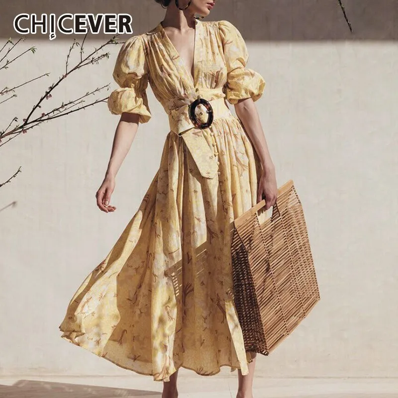 CHICEVER Summer Vintage Print Dress For Women V Neck Puff Sleeve High Wasit Button Sashes Dresses Female 2019 Fashion New
CHICEVER Summer Vintage Print Dress For Women V Neck Puff Sleeve High Wasit Button Sashes Dresses Female 2019 Fashion New