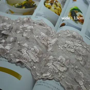 Free shiping 13cm width-(2yardrs/lot)Complexion embroidered lace trim for garments and wedding decoration
Free shiping 13cm width-(2yardrs/lot)Complexion embroidered lace trim for garments and wedding decoration