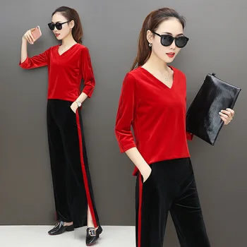 Popular Pleuche Women's 2 Pieces Outfits V Neck Tops and Split Sweat Pants Tracksuit Set Female Sportwear M-3XL
Popular Pleuche Women's 2 Pieces Outfits V Neck Tops and Split Sweat Pants Tracksuit Set Female Sportwear M-3XL