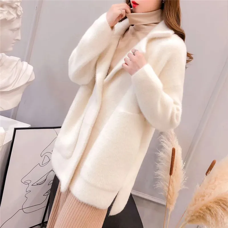 2019 Autumn and winter new women's long-sleeved mink fur coat loose easy matching thick cardigan fashion solid color coat
2019 Autumn and winter new women's long-sleeved mink fur coat loose easy matching thick cardigan fashion solid color coat