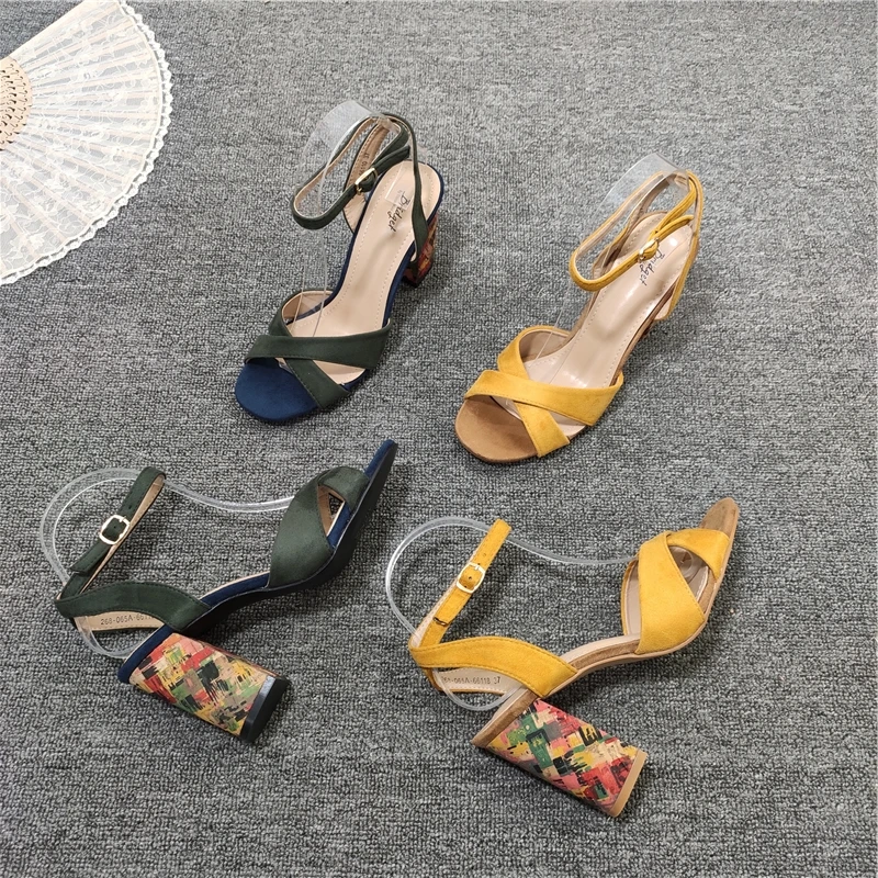 High Heel Sandal For Women Multicolored Sandals 2019 Women's Block Heels Large Size Open Toe Ankle Strap Velvet Shoes Cross
High Heel Sandal For Women Multicolored Sandals 2019 Women's Block Heels Large Size Open Toe Ankle Strap Velvet Shoes Cross