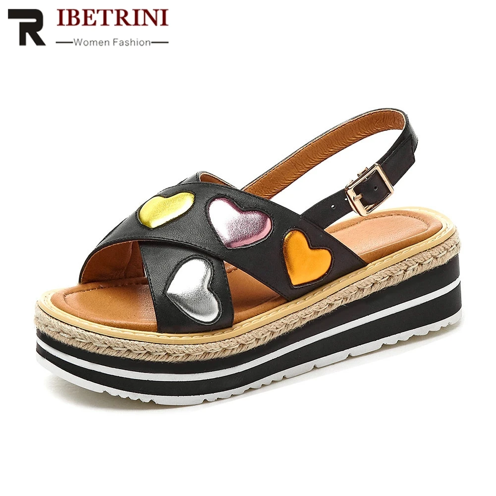 RIBETRINI Brand New Luxury Summer Sandals 2020 women's Genuine Leather Ladies Wedges High Heels Shoes Woman Casual Ol Sandals
RIBETRINI Brand New Luxury Summer Sandals 2020 women's Genuine Leather Ladies Wedges High Heels Shoes Woman Casual Ol Sandals