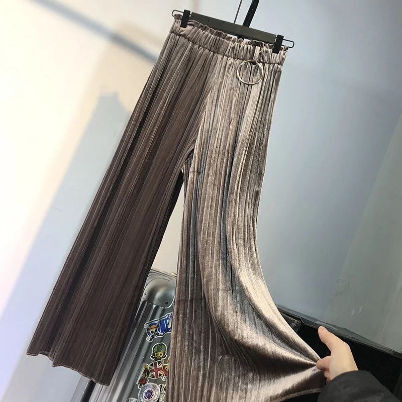 New Spring Autumn Vintage Pleuche high waist pants Women Fashion Sequined Loose wide leg pants Ankle-Length Trousers Female M586
New Spring Autumn Vintage Pleuche high waist pants Women Fashion Sequined Loose wide leg pants Ankle-Length Trousers Female M586