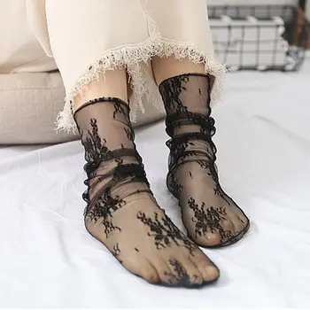1 Pair Women Summer Socks Thin Flower Lace Breathable Transparent Gauze Socks calcetas divertidas
1 Pair Women Summer Socks Thin Flower Lace Breathable Transparent Gauze Socks calcetas divertidas