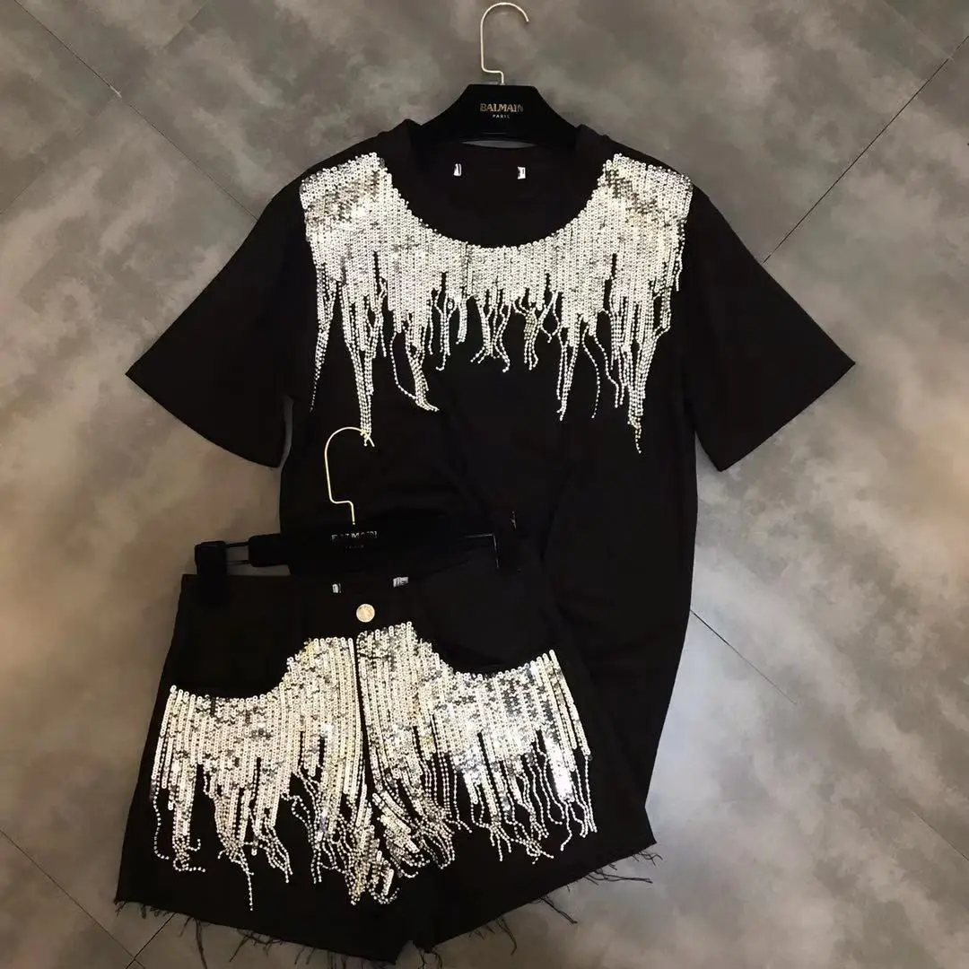 2019 Spring New Fashion Suit with Round-collar Short-sleeve Sequins Drilling Thrust T-Haw Short 2 piece set women
2019 Spring New Fashion Suit with Round-collar Short-sleeve Sequins Drilling Thrust T-Haw Short 2 piece set women