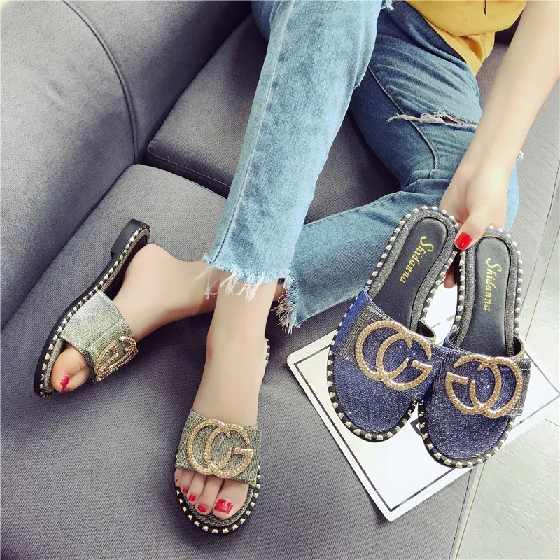 2019 new Summer Slippers Women Platform Beach Sandals Women Slides Outdoor Slippers Indoor Slip On Flip Flops Chanclas Mujer
2019 new Summer Slippers Women Platform Beach Sandals Women Slides Outdoor Slippers Indoor Slip On Flip Flops Chanclas Mujer