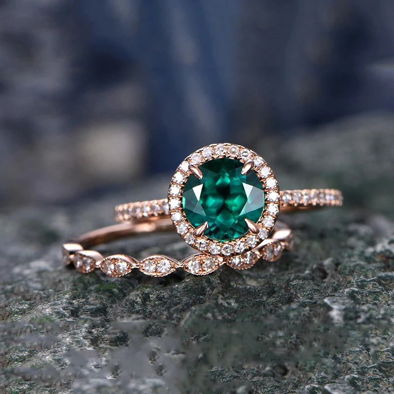 2 Piece Set / Ladies Luxury Green Crystal Ring Ladies Charm Rose Gold Zircon Engagement Ring Jewelry Classic Personality
2 Piece Set / Ladies Luxury Green Crystal Ring Ladies Charm Rose Gold Zircon Engagement Ring Jewelry Classic Personality