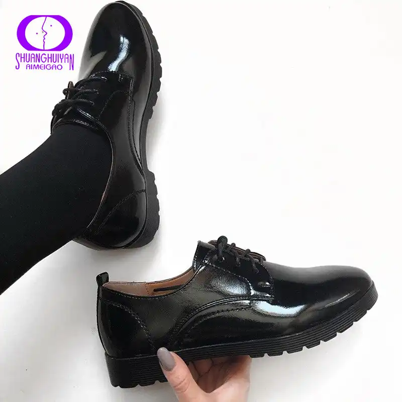 ladies black casual shoes