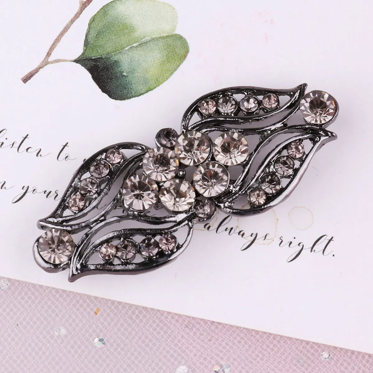 3 Pairs Cardigan Clips Buttons Chinese Knot Button Vintage Crystal Flower Cape Cloak Clasps Fasteners Sewn On Sweater Shawl Clip
3 Pairs Cardigan Clips Buttons Chinese Knot Button Vintage Crystal Flower Cape Cloak Clasps Fasteners Sewn On Sweater Shawl Clip