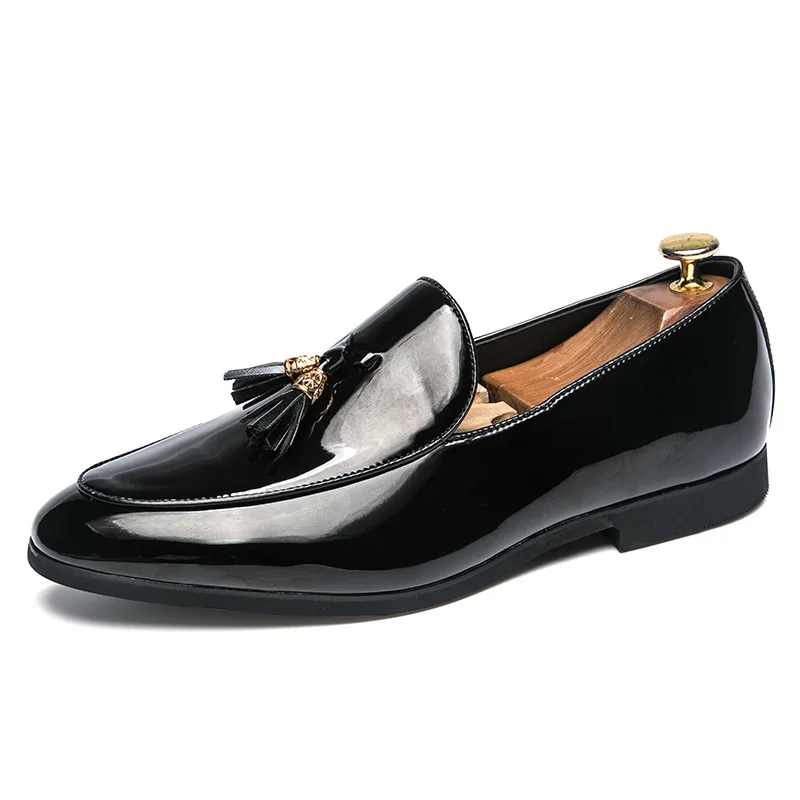 New Tassel Patent Leather Shoes Men Luxury Formal Flats Glossy Dress Male Footwear Work Office Designer Loafers Shoes For Men
New Tassel Patent Leather Shoes Men Luxury Formal Flats Glossy Dress Male Footwear Work Office Designer Loafers Shoes For Men