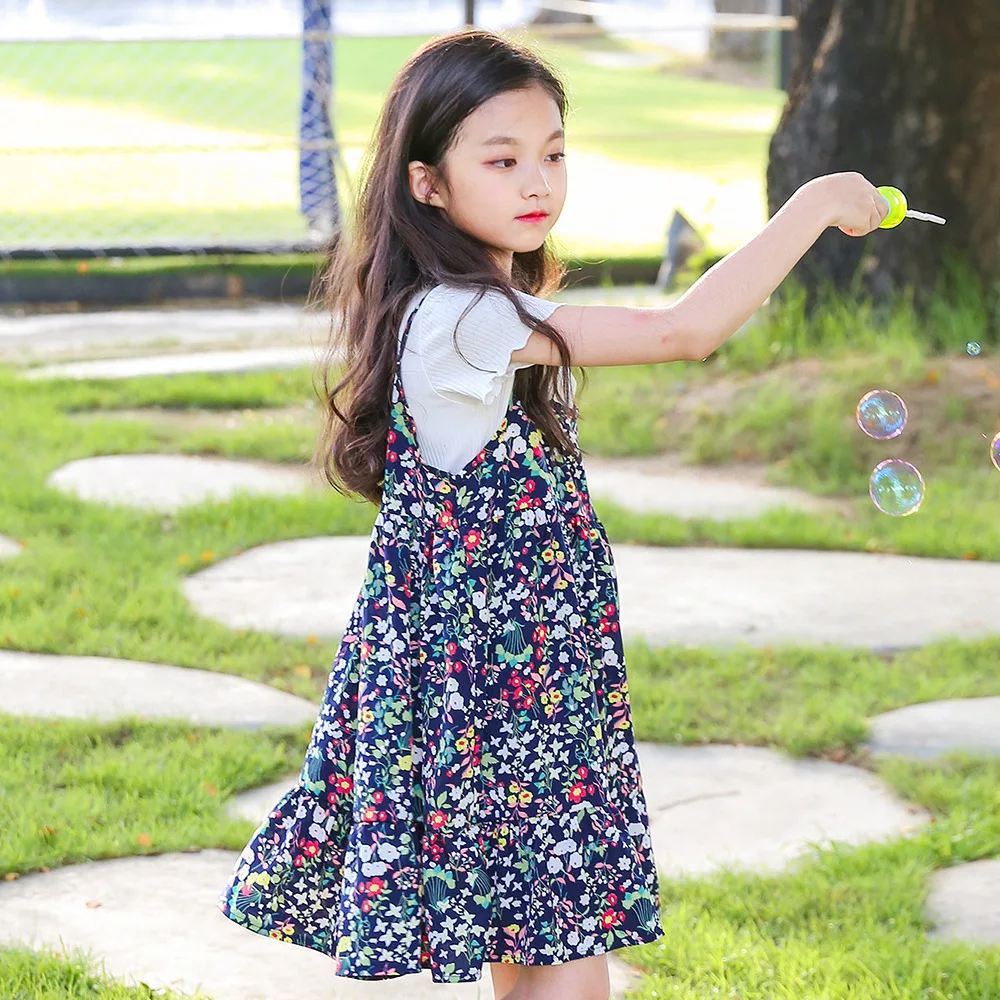 2019 Summer Girl Floral Dress Two-piece Set Korean Style O-neck Sleeveless Flower Princess Skirt
2019 Summer Girl Floral Dress Two-piece Set Korean Style O-neck Sleeveless Flower Princess Skirt