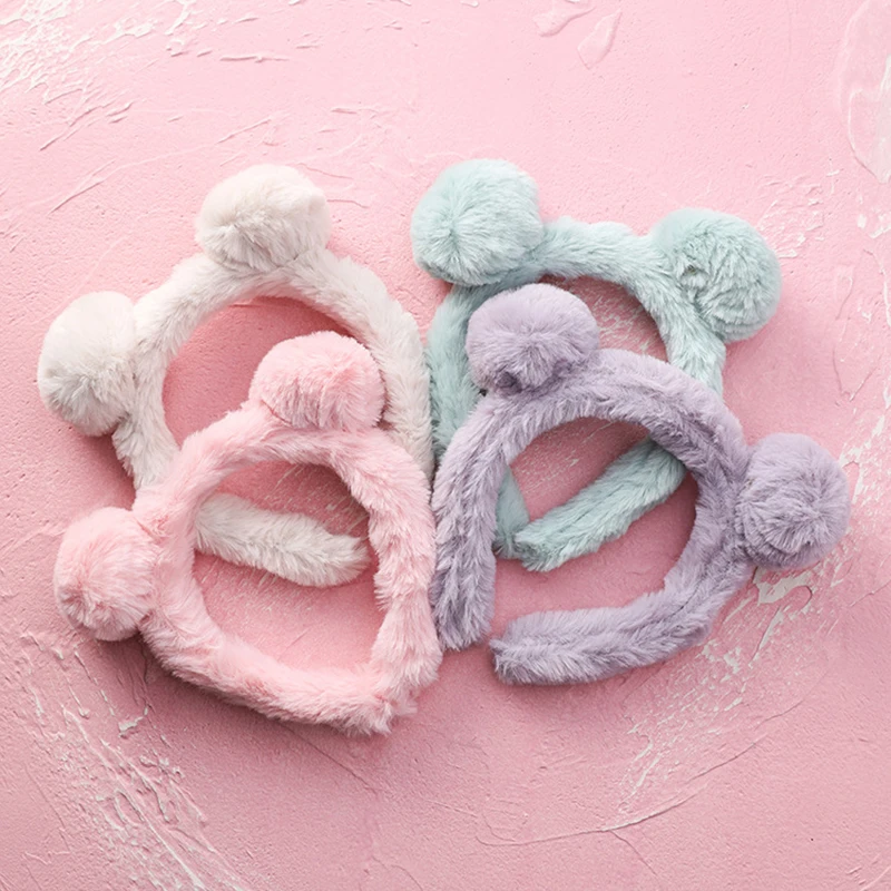 New High Quality Sweet Girls Bear Ear Hairband Headpieces Rabbit Ears Plush Ball Hair Head Hoop Hair Accessories Tiara Children
New High Quality Sweet Girls Bear Ear Hairband Headpieces Rabbit Ears Plush Ball Hair Head Hoop Hair Accessories Tiara Children
