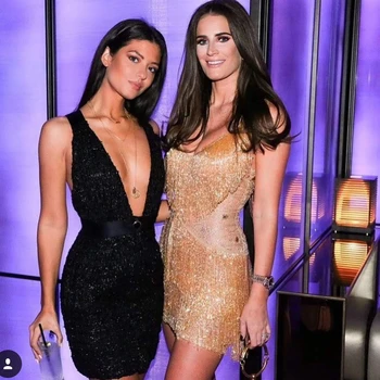 Elegant Gold Tassels Sexy Fashion Women Bandage Dress 2018 Spaghetto Strap Backless Mini Clubwear Summer Solid Celebrity Vestido
Elegant Gold Tassels Sexy Fashion Women Bandage Dress 2018 Spaghetto Strap Backless Mini Clubwear Summer Solid Celebrity Vestido