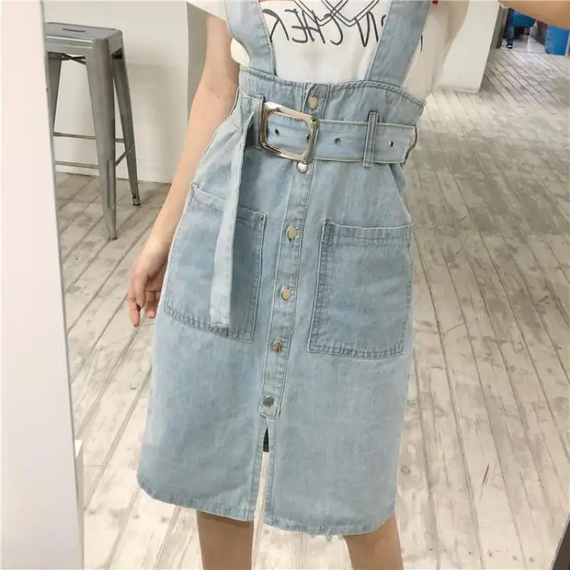2019 Summer New Arrival Fashion Single Breasted Jeans Skirt Double Pockets High Waist Strap Pencil Skirt With Belt Free Shippin
2019 Summer New Arrival Fashion Single Breasted Jeans Skirt Double Pockets High Waist Strap Pencil Skirt With Belt Free Shippin