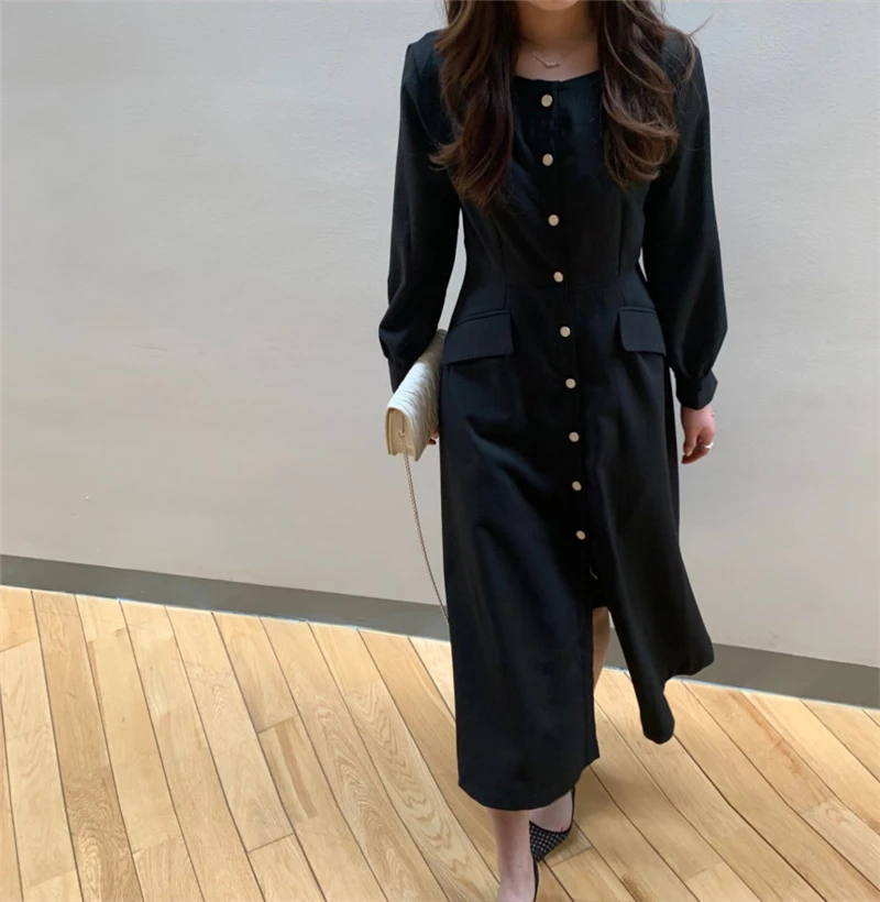 Autumn 2019 Vintage Square Collar Lantern Sleeve Dress Elegant Single Row Buckle Long Dress
Autumn 2019 Vintage Square Collar Lantern Sleeve Dress Elegant Single Row Buckle Long Dress