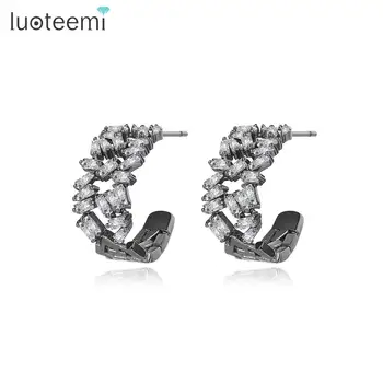 LUOTEEMI Brand Semi-annular Stud Earrings for Women Party Luxury CZ Stone Fashion Two Colors Exquisite Pendientes Christmas Gift
LUOTEEMI Brand Semi-annular Stud Earrings for Women Party Luxury CZ Stone Fashion Two Colors Exquisite Pendientes Christmas Gift