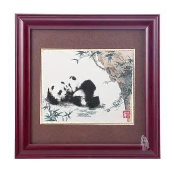 Intangible cultural heritage,decorative paintings with Chinese characteristics, panda embroidery,used to dress up rooms,as gifts
Intangible cultural heritage,decorative paintings with Chinese characteristics, panda embroidery,used to dress up rooms,as gifts