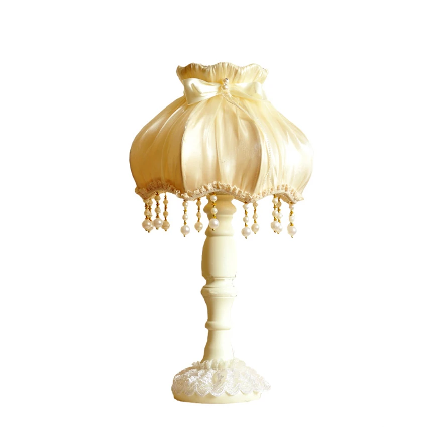 European Princess Lace Table Lamps Modern Living Room Bedroom Lights Vintage Fabric Shade Study Bedside Desk Deco Fixtures | Освещение