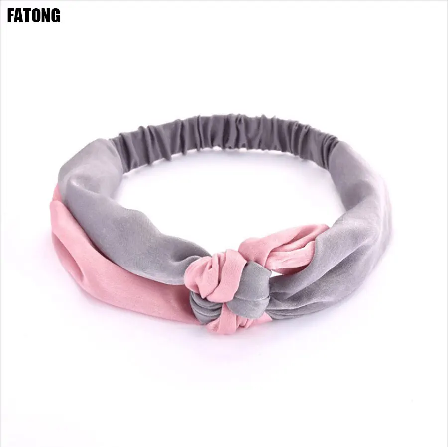 Wide-brimmed color matching two-color headband woman's ultra-wide high-elastic non-slip off running hair band girl d005
Wide-brimmed color matching two-color headband woman's ultra-wide high-elastic non-slip off running hair band girl d005