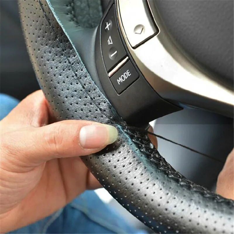 2019 Hot Sale New Universal Anti-slip BreathablePU Leather DIY Car Steering Wheel Cover Case With Needles and Thread
2019 Hot Sale New Universal Anti-slip BreathablePU Leather DIY Car Steering Wheel Cover Case With Needles and Thread