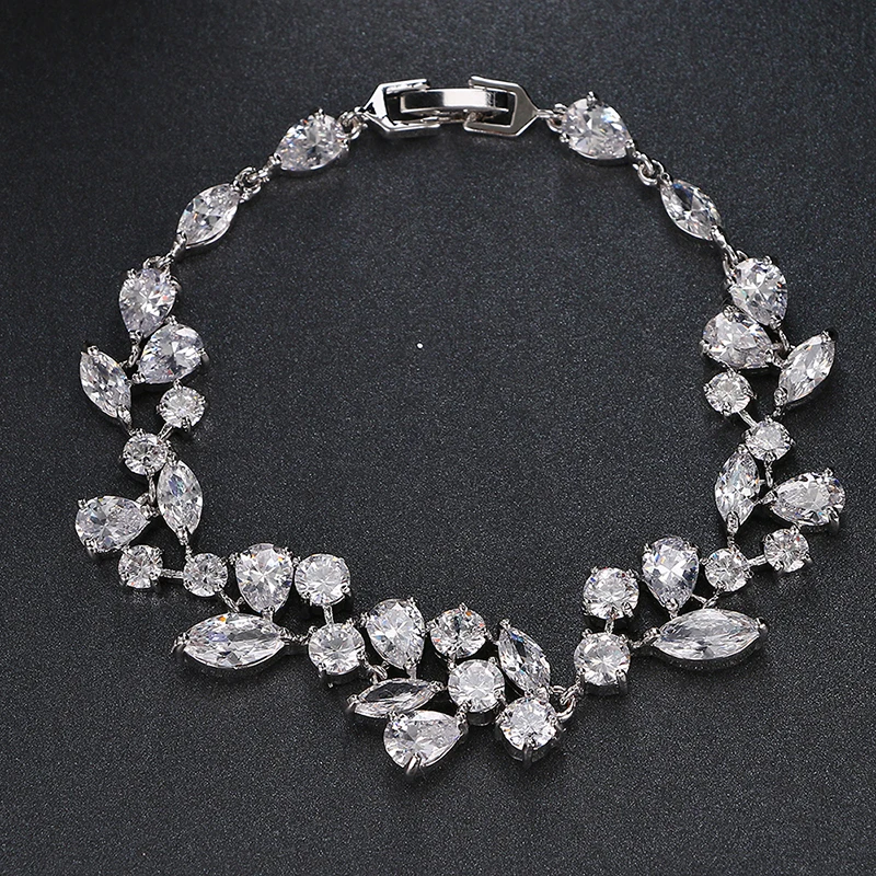 Luxury Brilliant Marquise Cut Cubic Zirconia Women Birthday Bracelets White Gold Color Pulseiras Feminina Wholesale Price B-011
Luxury Brilliant Marquise Cut Cubic Zirconia Women Birthday Bracelets White Gold Color Pulseiras Feminina Wholesale Price B-011