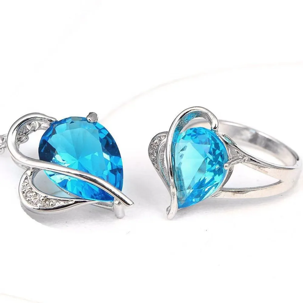 New classic fashion spinning stripe zircon charm woman wedding pendant necklace ring jewelry set Gift for a lover shipping
New classic fashion spinning stripe zircon charm woman wedding pendant necklace ring jewelry set Gift for a lover shipping