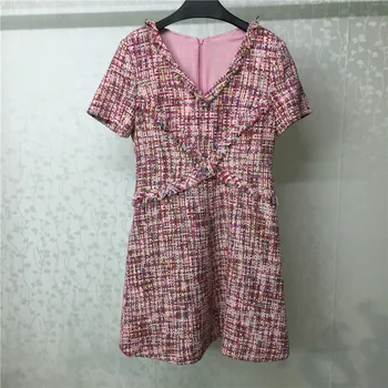 Autumn Winter Tweed Dress Women Short Sleeve Dress 2019 Fashion V-Neck Pink Women Dress Elegant
Autumn Winter Tweed Dress Women Short Sleeve Dress 2019 Fashion V-Neck Pink Women Dress Elegant
