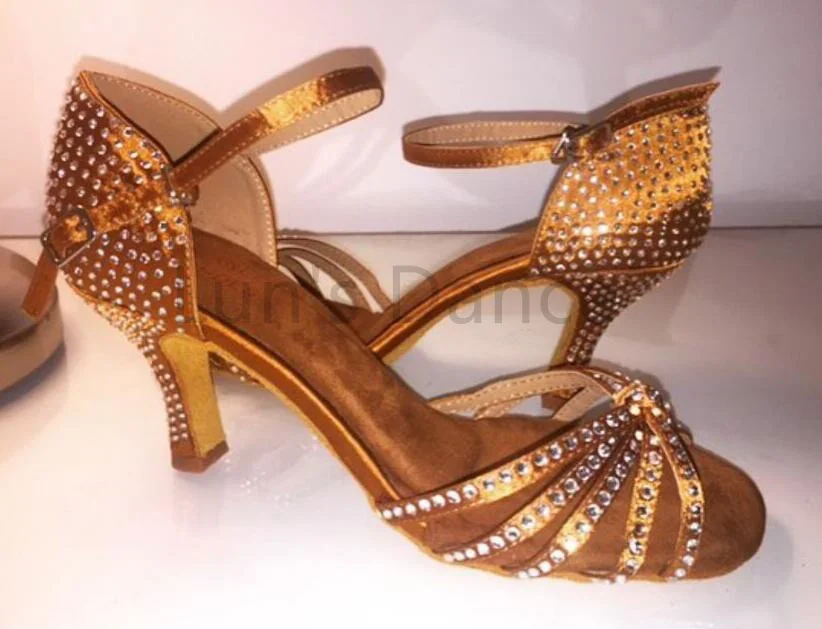 Sexy Suntan Satin Rhinestone Ballroom Latin Dance Shoes Dancing Shoes Salsa Bachata Dance Shoes
Sexy Suntan Satin Rhinestone Ballroom Latin Dance Shoes Dancing Shoes Salsa Bachata Dance Shoes