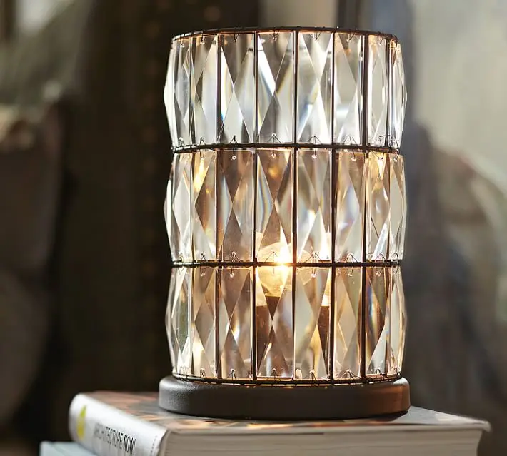 K9 Crystal Table Lamp Bedside Lamps Cylindrical Shape Crystal Bedroom Bedside Lamp Luxury Home Decoration Lustres De Cristal
K9 Crystal Table Lamp Bedside Lamps Cylindrical Shape Crystal Bedroom Bedside Lamp Luxury Home Decoration Lustres De Cristal