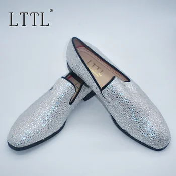 LTTL New Design White Rhinestone Mens Loafers Handmade Slip On Men Loafer Shoes Luxury Men's Prom And Wedding Shoes Plus Size
LTTL New Design White Rhinestone Mens Loafers Handmade Slip On Men Loafer Shoes Luxury Men's Prom And Wedding Shoes Plus Size