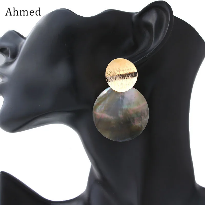 Ahmed New Brand Shell Drop Earrings Trendy Gold Color Round Metal Statement Earrings for Women Fashion Dangle Jewelry
Ahmed New Brand Shell Drop Earrings Trendy Gold Color Round Metal Statement Earrings for Women Fashion Dangle Jewelry