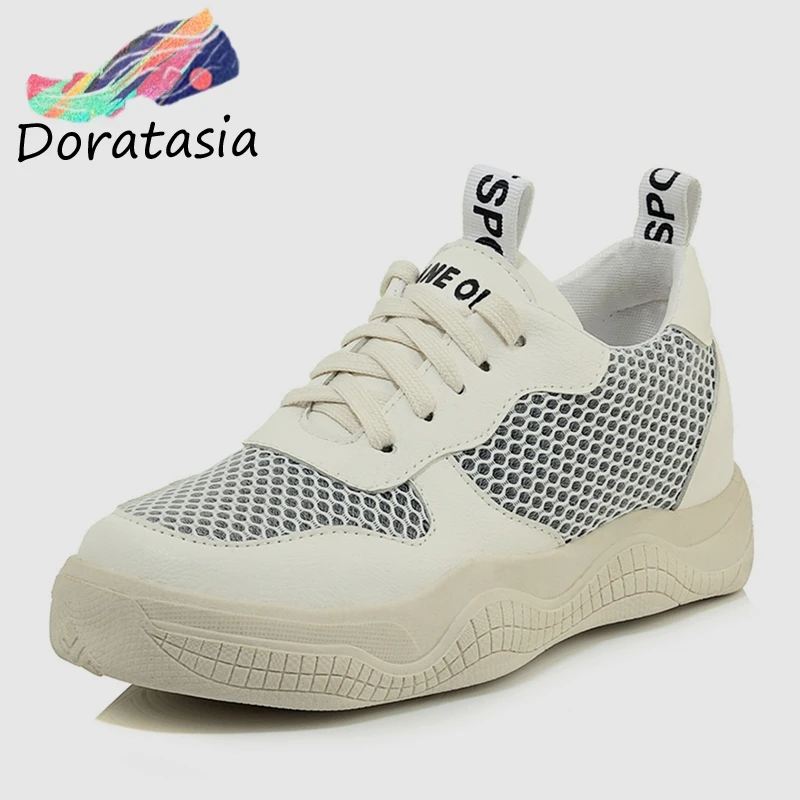 DORATASIA 2019 Spring New Letters Sneakers Women Plus Size 29-46 Ladies Platform Shoes Woman lace-up Casual Tenis Shoes 
DORATASIA 2019 Spring New Letters Sneakers Women Plus Size 29-46 Ladies Platform Shoes Woman lace-up Casual Tenis Shoes