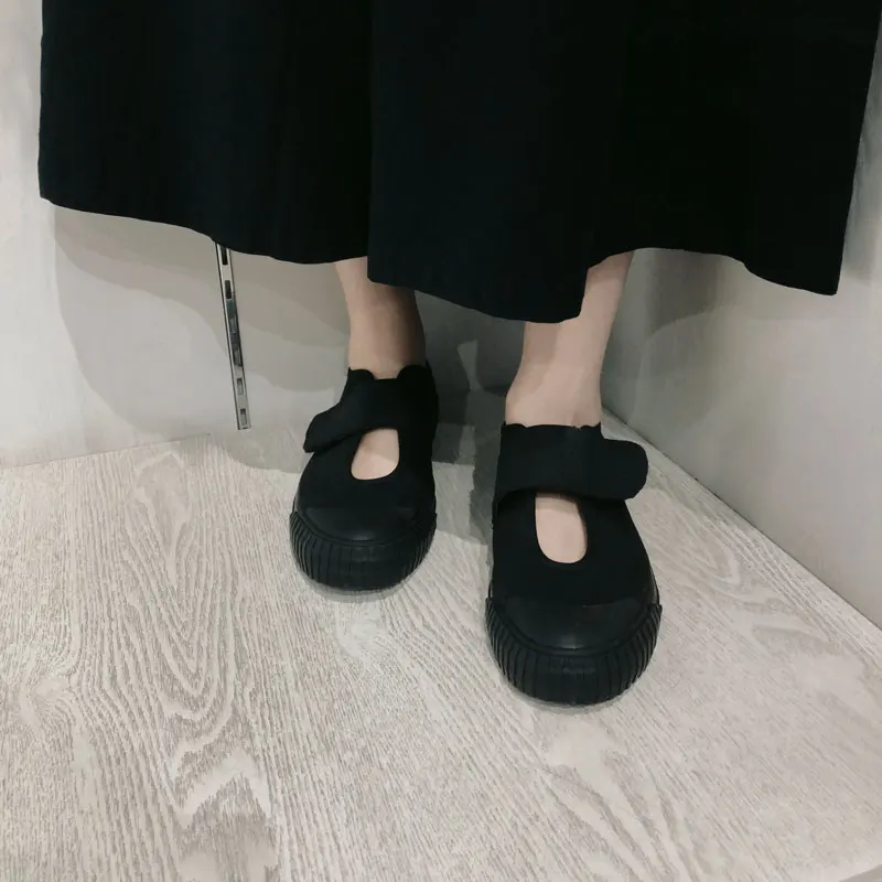 Cakucool Loafers Casual Women Flats Slip On Hook Loop Canvas Flats Mary Janes Basic Breathable Shoes Women Black White Sneakers
Cakucool Loafers Casual Women Flats Slip On Hook Loop Canvas Flats Mary Janes Basic Breathable Shoes Women Black White Sneakers
