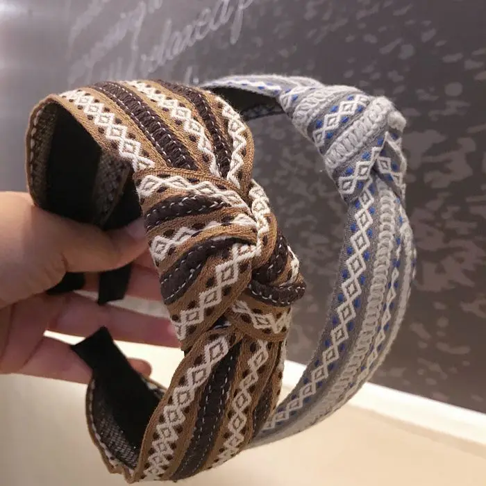 2018 korea fashion winter hairband knot headband women girls hair head hoop bands accessories for women hair scrunchy headdress
2018 korea fashion winter hairband knot headband women girls hair head hoop bands accessories for women hair scrunchy headdress