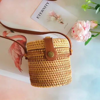 Dropshipping 2018 Rattan Bags Bucket Summer Travel Bag Beach Bags for Women Handmade Crossbody Shoulder Bohemia Rattan bags
Dropshipping 2018 Rattan Bags Bucket Summer Travel Bag Beach Bags for Women Handmade Crossbody Shoulder Bohemia Rattan bags