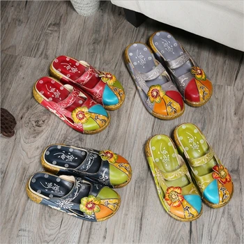 Retro Ethnic Pattern Genuine Leather Wedge Thick Sandals Slippers Candy Color Female Outdoor Slippers
Retro Ethnic Pattern Genuine Leather Wedge Thick Sandals Slippers Candy Color Female Outdoor Slippers