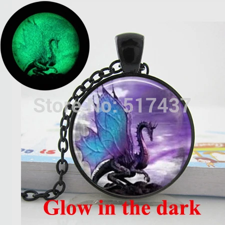 2015 New Fashion Glow in the dark Blue Wing Dragon Necklace Glass Art Print Jewelry glowing Dragon Necklace pendant
2015 New Fashion Glow in the dark Blue Wing Dragon Necklace Glass Art Print Jewelry glowing Dragon Necklace pendant