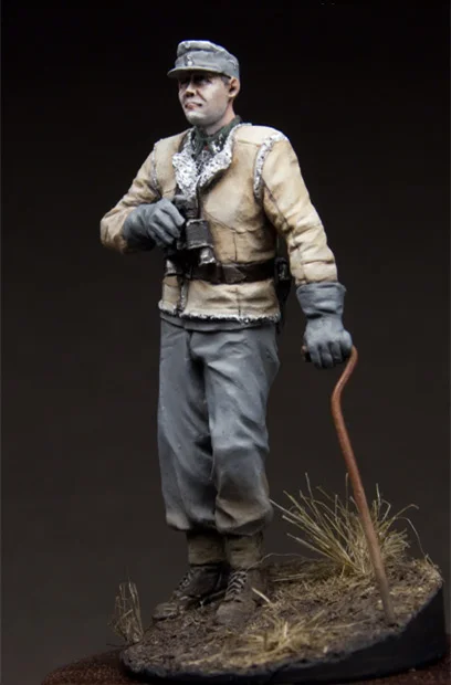 1/35 Resin Figures Model Kits WW2 German officers(WITH BASE) Unassembled unpainted
1/35 Resin Figures Model Kits WW2 German officers(WITH BASE) Unassembled unpainted