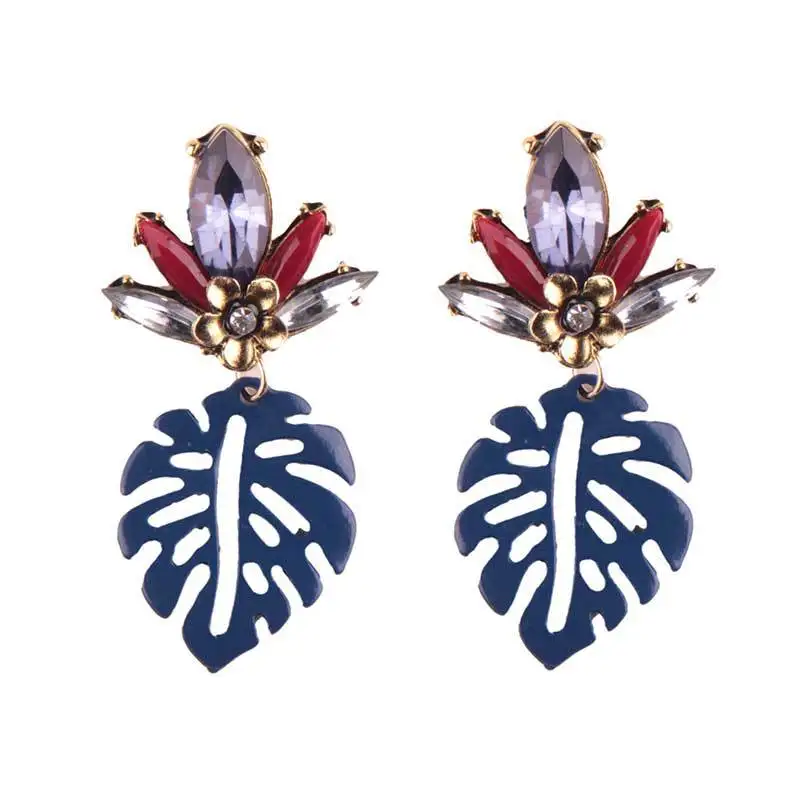 Special Design Hollow Leaf Earrings Charm Drop Danglers Crystal Hanging Earrings Statement Jewelry Personality Gift for Women
Special Design Hollow Leaf Earrings Charm Drop Danglers Crystal Hanging Earrings Statement Jewelry Personality Gift for Women