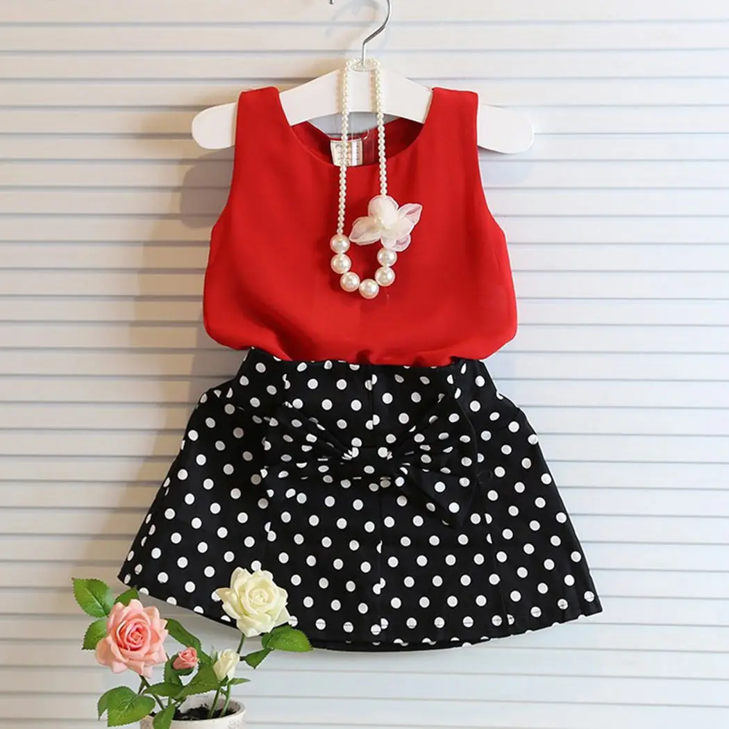 Newbaby 2015 Fashion Kids Girls Clothes Sleeveless Chiffon Tops Polka Dot Skirt Outfits Children Summer Clothing Sets
Newbaby 2015 Fashion Kids Girls Clothes Sleeveless Chiffon Tops Polka Dot Skirt Outfits Children Summer Clothing Sets