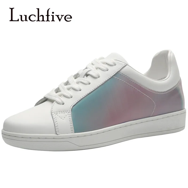 Popular INS Fashion Laser Color White Sneakers Gradient Rainbow Shoes Women Genuine Leather Flat Platforms
Popular INS Fashion Laser Color White Sneakers Gradient Rainbow Shoes Women Genuine Leather Flat Platforms