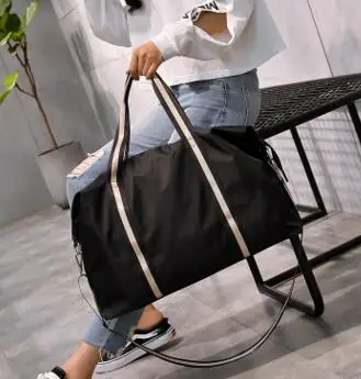 Portable travel bag female large capacity shoulder short travel bag leisure handbag
Portable travel bag female large capacity shoulder short travel bag leisure handbag