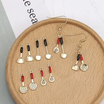 10pcs Alloy Drop Oil Life Kitchenware Spatula Spoon Enamel Charms Mini Pendant Floating Bracelets DIY Jewelry Accessories YZ559
10pcs Alloy Drop Oil Life Kitchenware Spatula Spoon Enamel Charms Mini Pendant Floating Bracelets DIY Jewelry Accessories YZ559