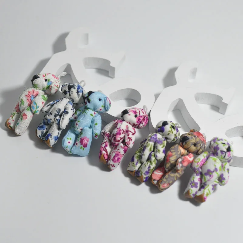 10PCS/Lot Cute Mini cartoon flower cloth 4.5cm Joint Bowtie Teddy Bear Kids Toys Stuffed Dolls Wedding Gift For Children
10PCS/Lot Cute Mini cartoon flower cloth 4.5cm Joint Bowtie Teddy Bear Kids Toys Stuffed Dolls Wedding Gift For Children