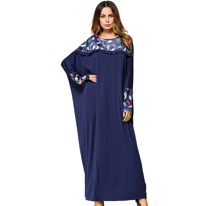 Muslim Maxi Dress Embroidery Abaya Bat Sleeve Print Loose Style Kimono Robes Jubah Moroccan Middle East Arab Islamic Clothing
Muslim Maxi Dress Embroidery Abaya Bat Sleeve Print Loose Style Kimono Robes Jubah Moroccan Middle East Arab Islamic Clothing