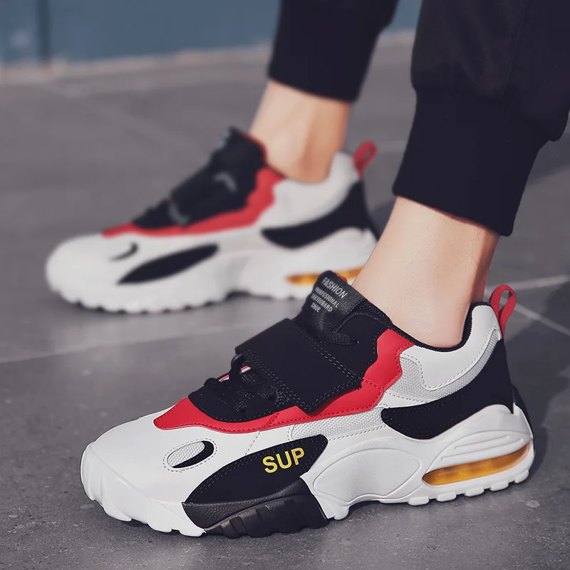 Spring and Summer New Sports Men Running Breathable Fashion Trend Men's Shoes Shock Absorber Shoes
Spring and Summer New Sports Men Running Breathable Fashion Trend Men's Shoes Shock Absorber Shoes